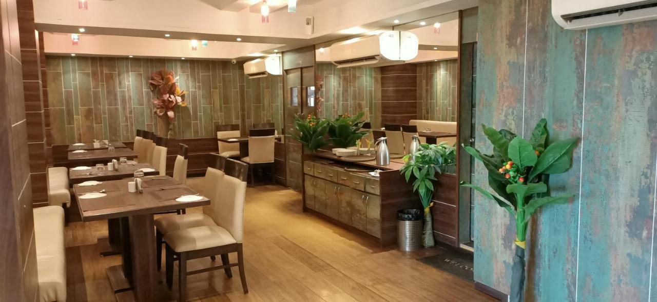 מלון Morbi Ravi Residency מראה חיצוני תמונה